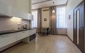 Central Dayflat Apartments