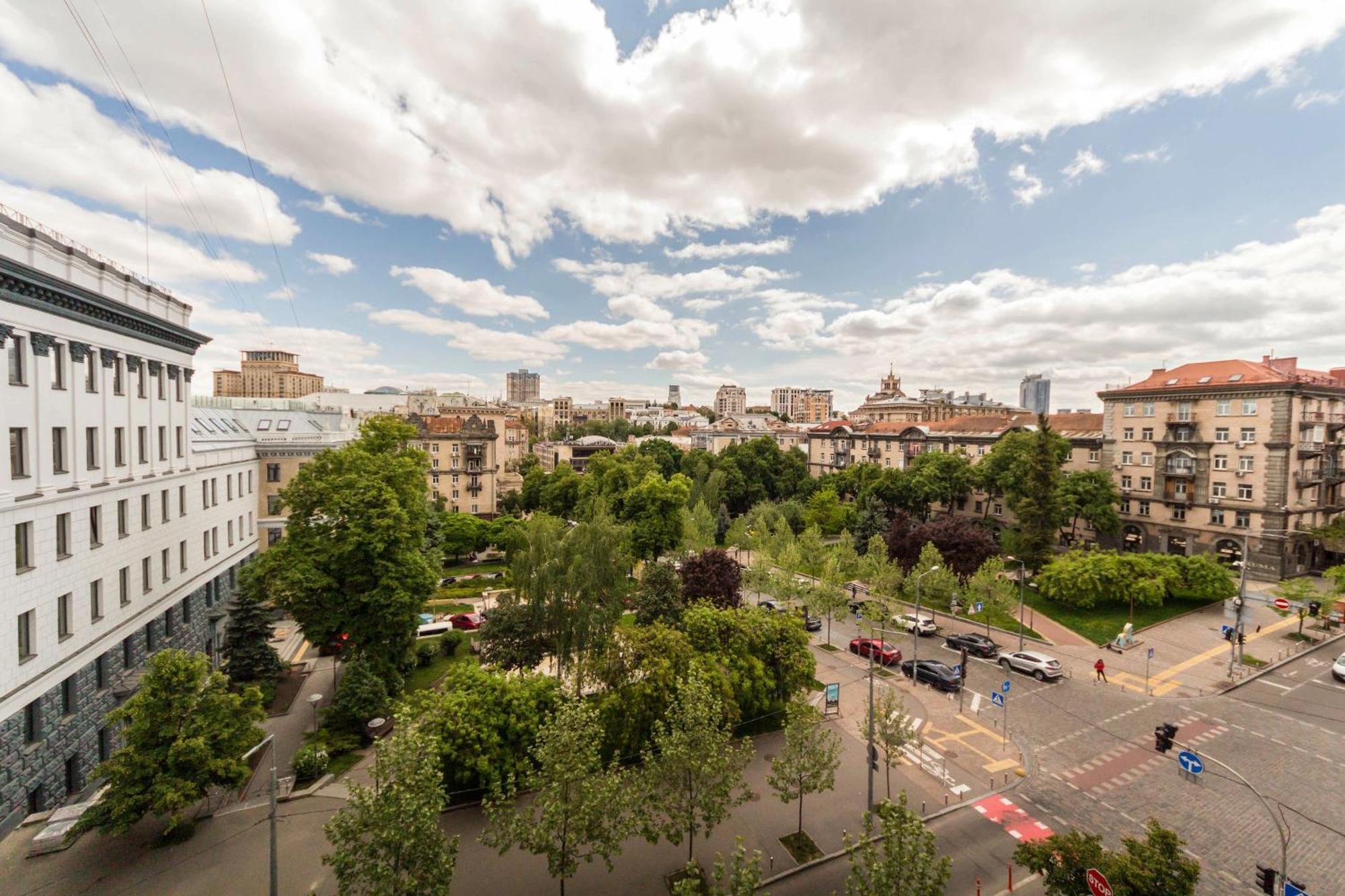 Central Dayflat Apartments Київ Екстер'єр фото